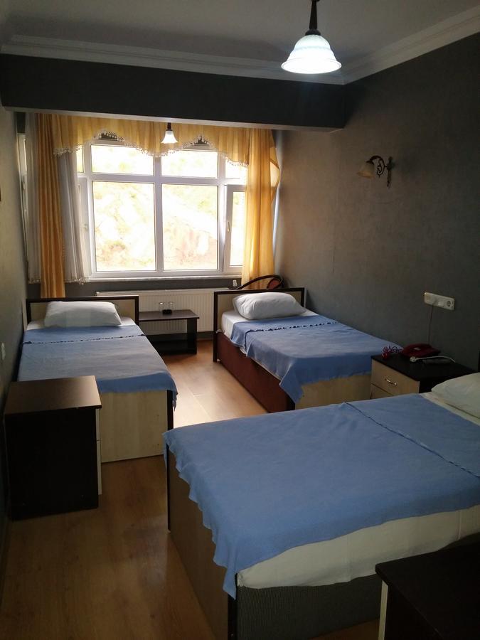 Deniz Hotel Kozlu Exteriér fotografie