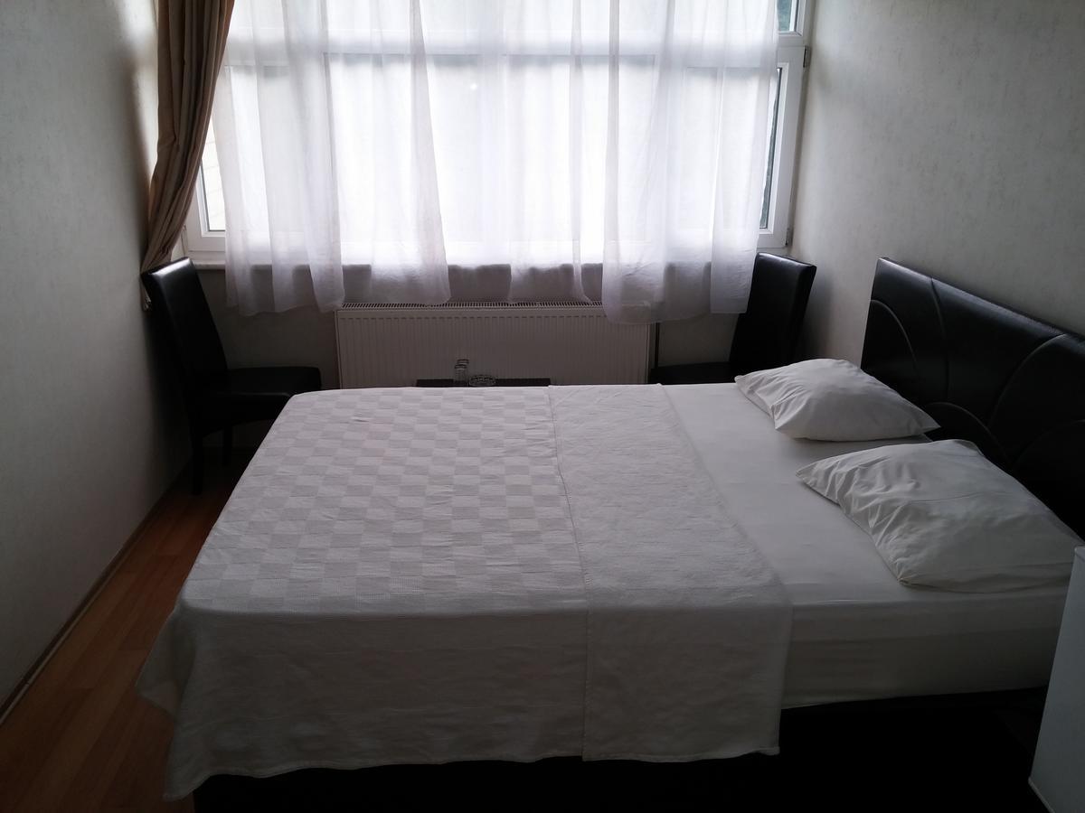 Deniz Hotel Kozlu Exteriér fotografie