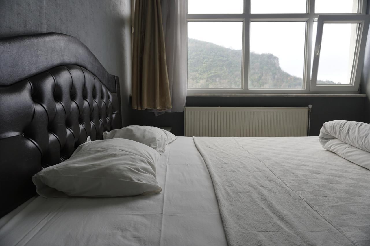 Deniz Hotel Kozlu Exteriér fotografie