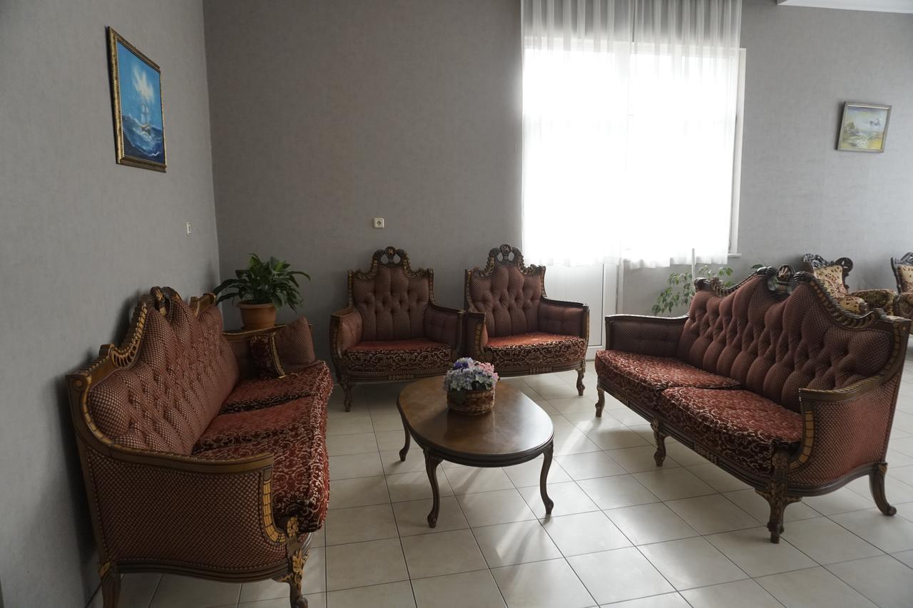 Deniz Hotel Kozlu Exteriér fotografie